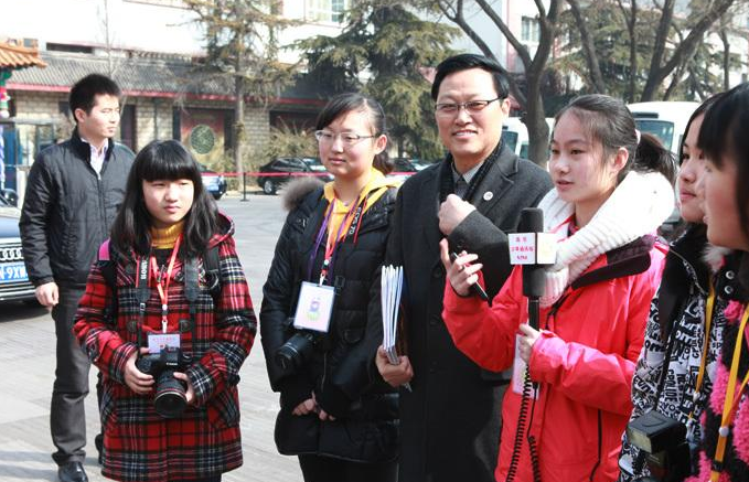 “夏远于小卉分手 原因是什么？夏远于小卉为什么分手？”