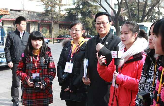 “《名侦探学院2》高能剧本杀今日上线 撒贝宁蒲熠星师徒隔空相认”