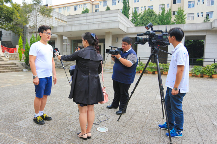 “中小学生减负三十条 学校不得给家长布置作业”