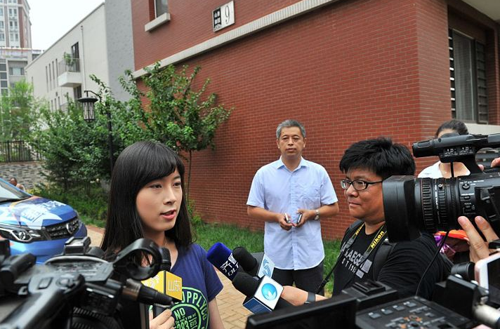 “李嘉铭刘泳希领证是如何回事?什么情况?终于真相了原来是这样!”
